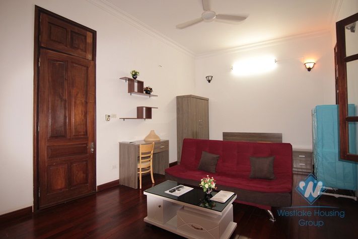 A lovely apartment for rent with reasonable price in Ba Dinh, Ha Noi